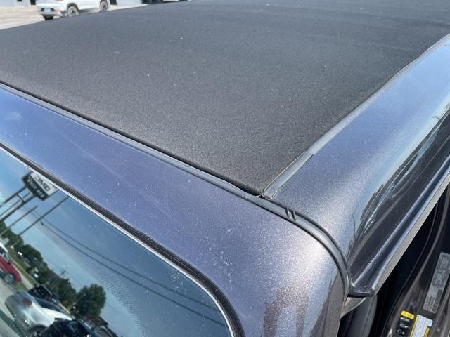 Photo of 2025 Granite Crystal Clearcoat Metallic Jeep Wrangler
