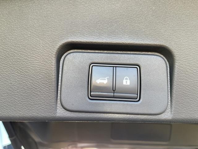 Photo of 2021 Gun Metallic Nissan Rogue
