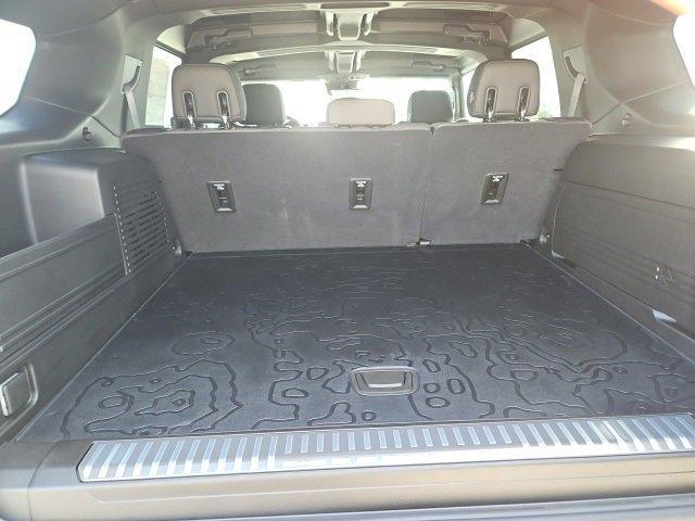 Photo of 2025 Blue GMC HUMMER EV SUV