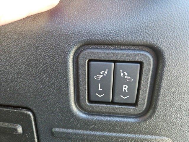 Photo of 2025 Blue GMC HUMMER EV SUV