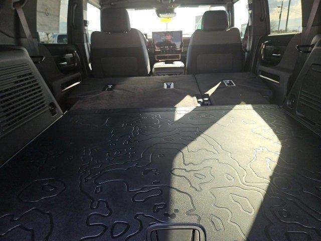 Photo of 2025 Blue GMC HUMMER EV SUV