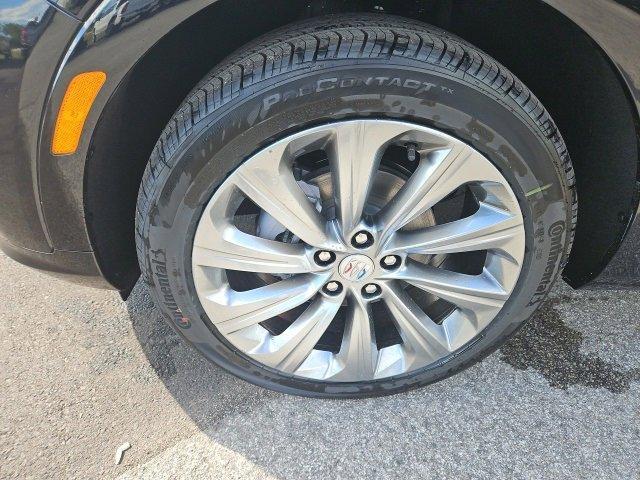 Photo of 2025 Black Buick Envista