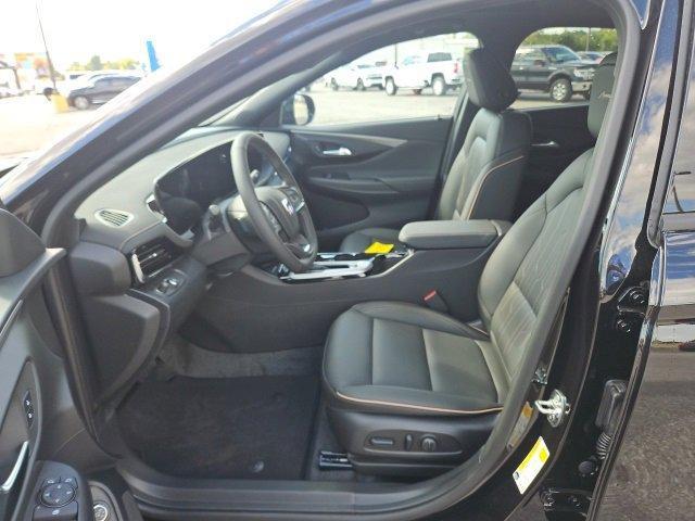 Photo of 2025 Black Buick Envista