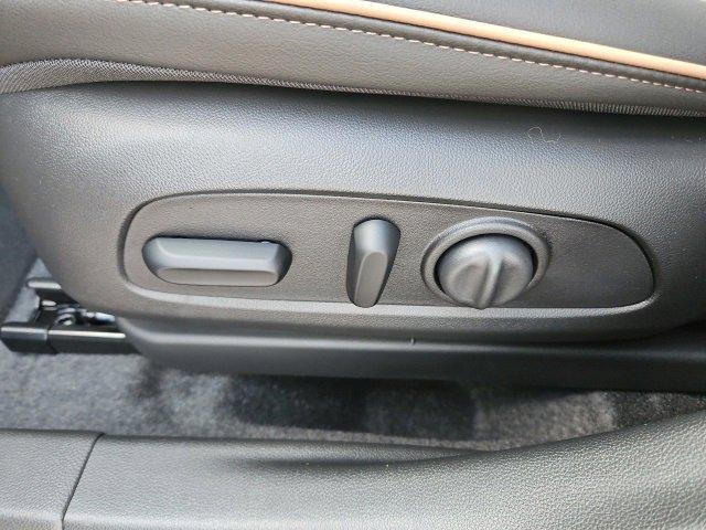 Photo of 2025 Black Buick Envista