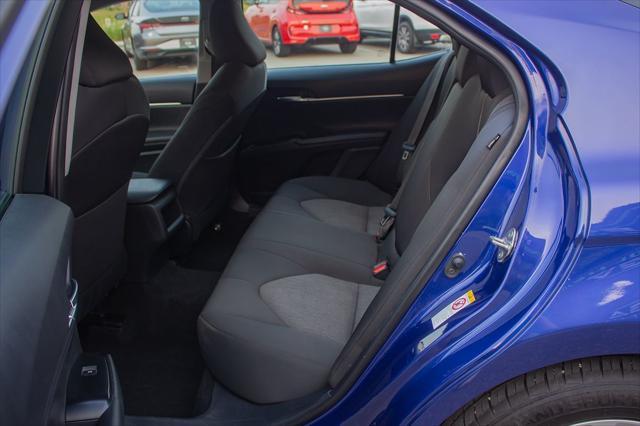 Photo of 2018 Blue Crush Metallic Toyota Camry