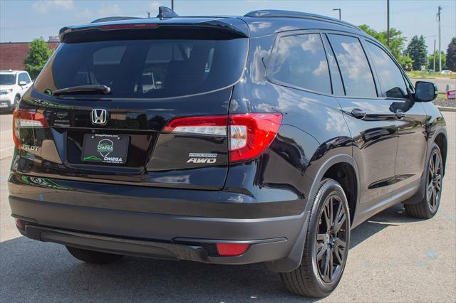Photo of 2022 Crystal Black Pearl Honda Pilot