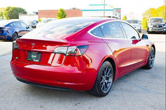 Photo of 2018 Red Multi-Coat Tesla Model 3