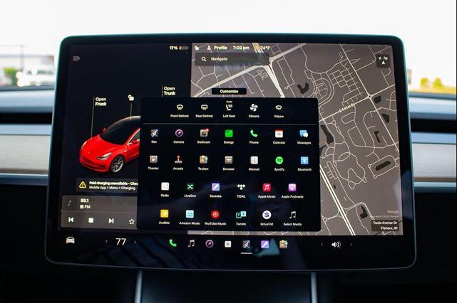 Photo of 2018 Red Multi-Coat Tesla Model 3