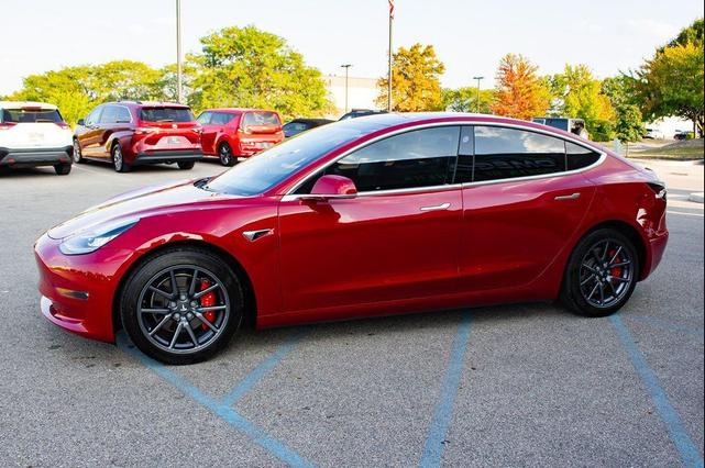 Photo of 2018 Red Multi-Coat Tesla Model 3