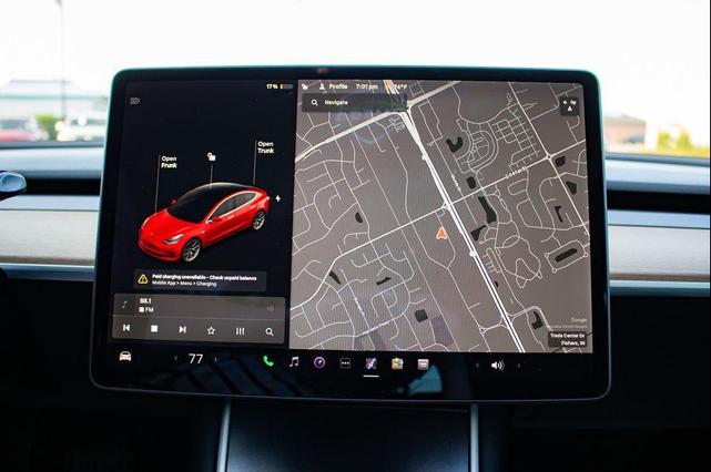 Photo of 2018 Red Multi-Coat Tesla Model 3