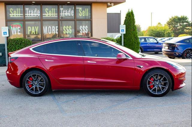 Photo of 2018 Red Multi-Coat Tesla Model 3