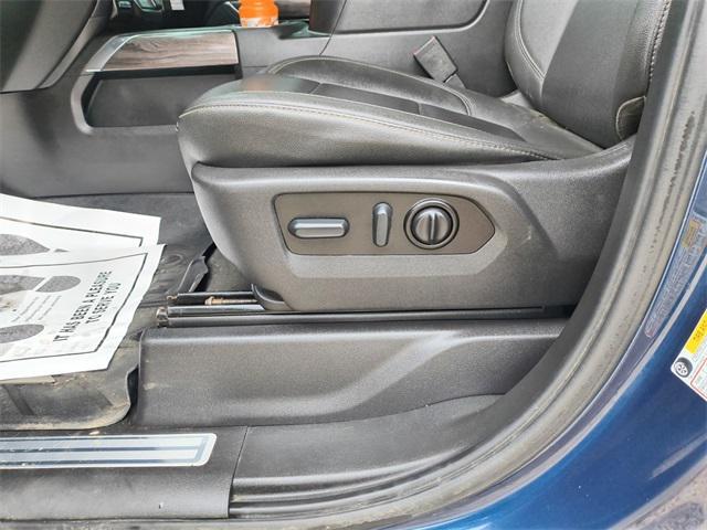 Photo of 2022 Northsky Blue Metallic Chevrolet Silverado 3500
