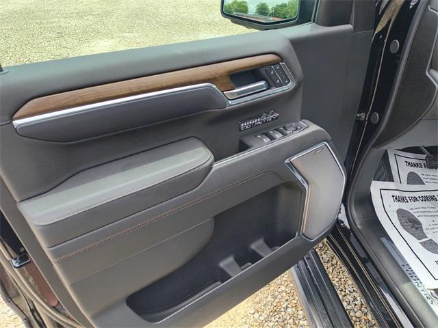 Photo of 2026 Black Chevrolet Silverado 1500