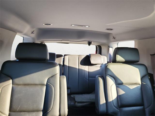 Photo of 2015 Silver Ice Metallic Chevrolet Tahoe