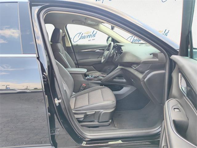 Photo of 2022 Ebony Twilight Metallic Buick Envision