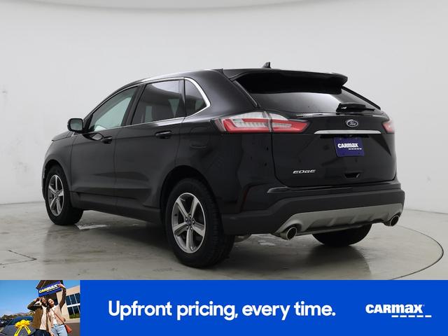 Photo of 2020 Black Ford Edge