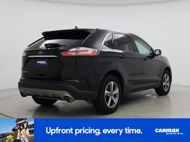 Photo of 2020 Black Ford Edge