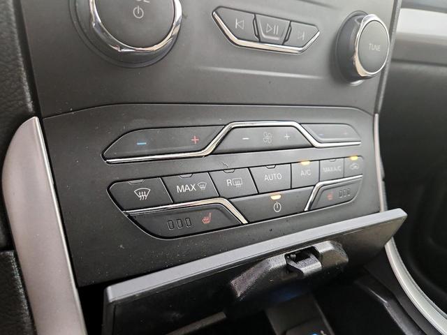 Photo of 2020 Black Ford Edge
