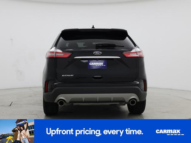Photo of 2020 Black Ford Edge