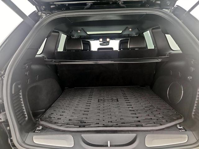 Photo of 2021 Black Jeep Grand Cherokee