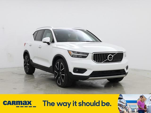 2021 Volvo XC40