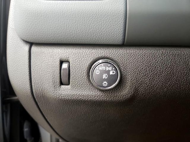 Photo of 2021 Gray Chevrolet Colorado