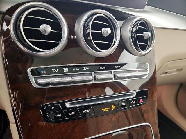 Photo of 2018 Silver Mercedes-Benz GLC 300