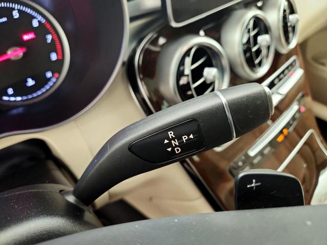 Photo of 2018 Silver Mercedes-Benz GLC 300