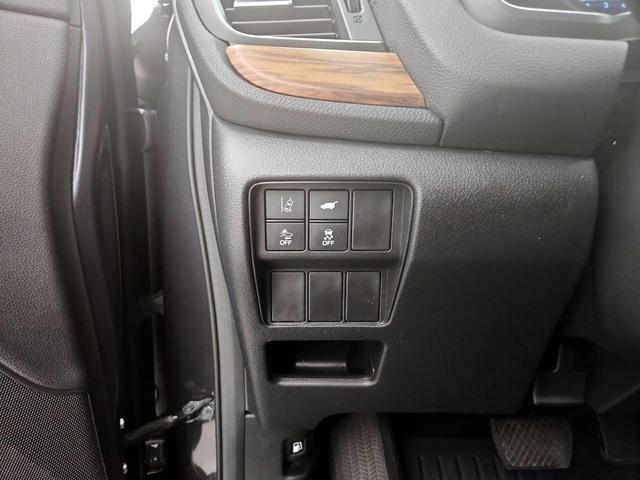 Photo of 2018 Gray Honda CR-V