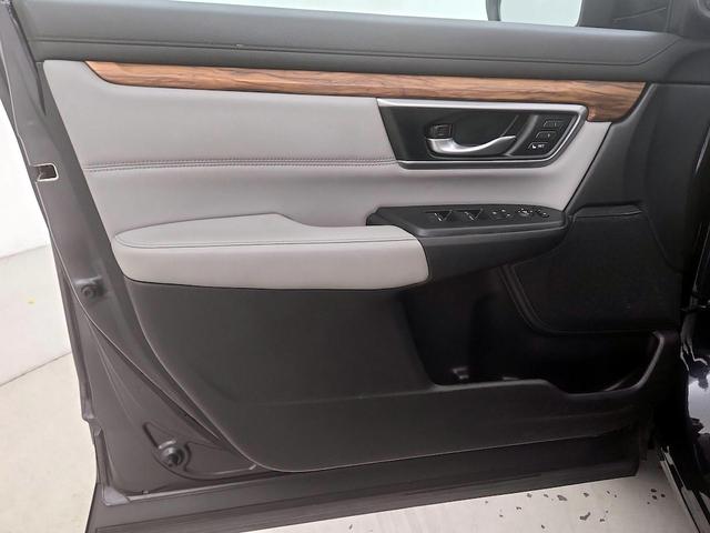 Photo of 2018 Gray Honda CR-V