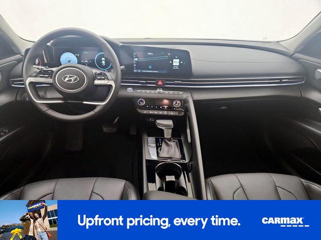 Photo of 2023 Red Hyundai ELANTRA