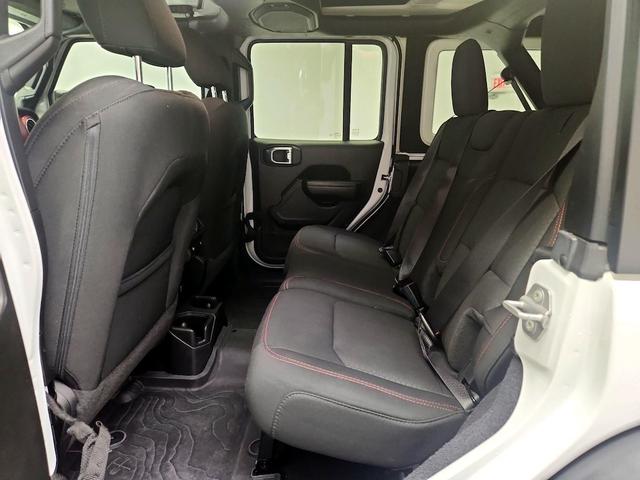 Photo of 2023 White Jeep Wrangler