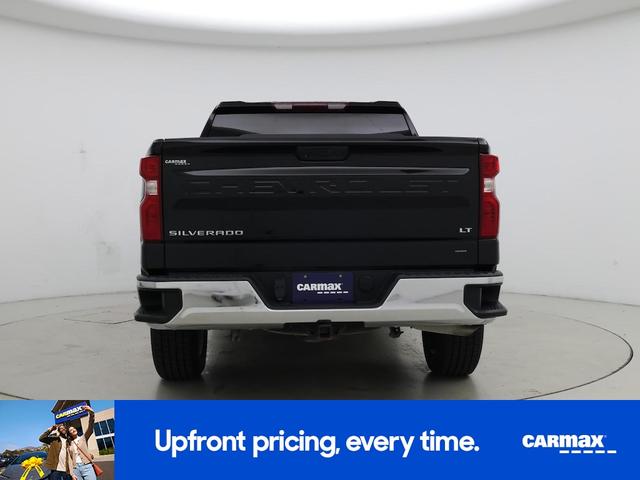 Photo of 2022 Black Chevrolet Silverado 1500