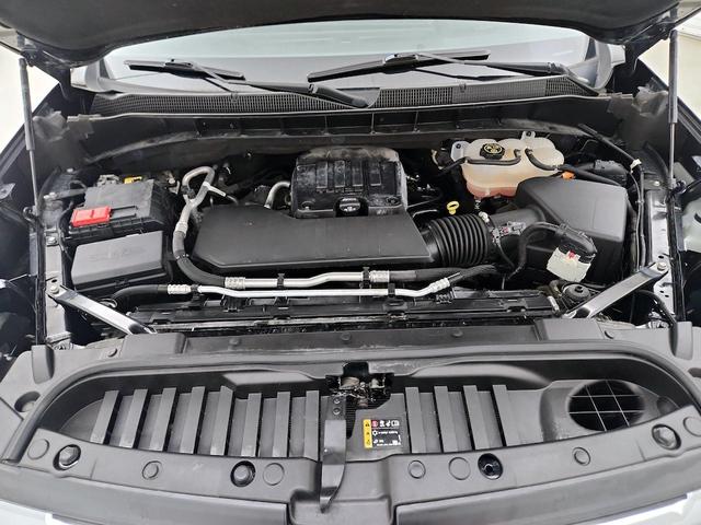 Photo of 2022 Black Chevrolet Silverado 1500