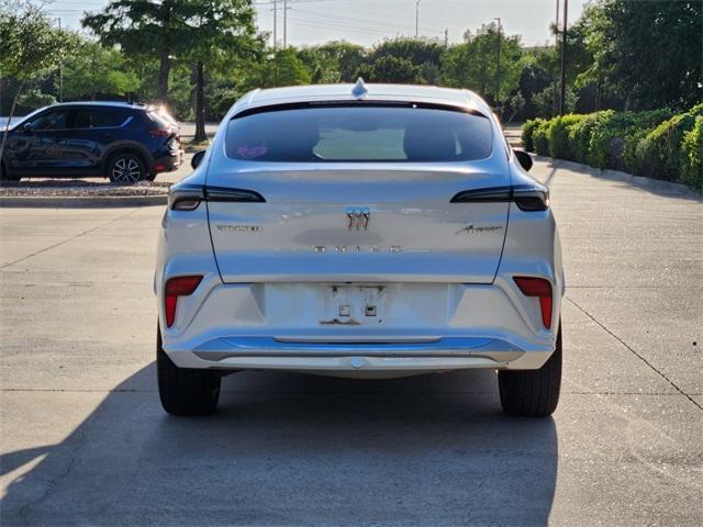 Photo of 2024 White Frost Tri-Coat Buick Envista