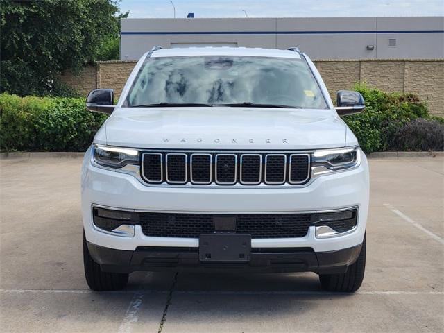 Photo of 2024 Bright White Clearcoat Jeep Wagoneer