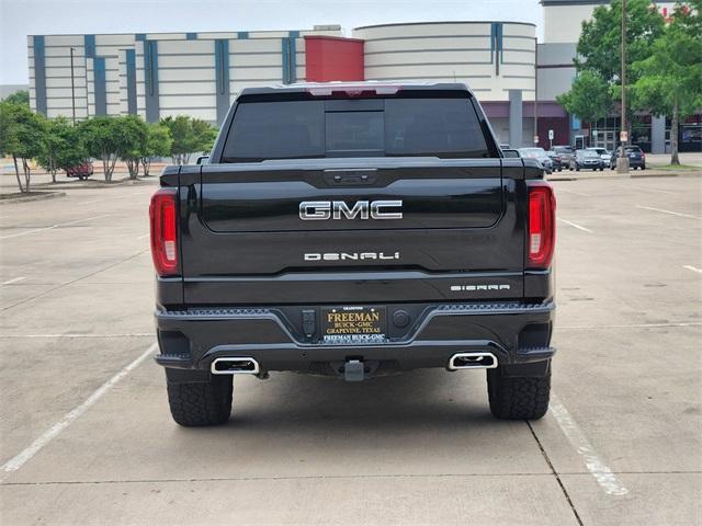 Photo of 2024 Onyx Black GMC Sierra 1500