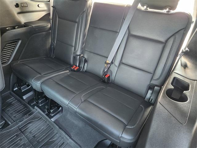 Photo of 2023 White Frost Tri-Coat GMC Yukon