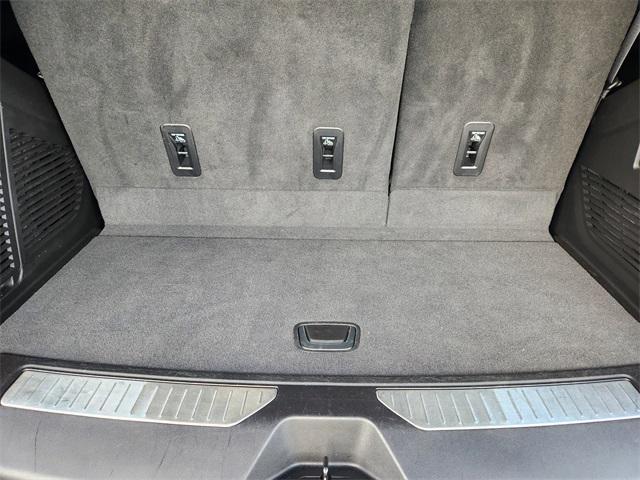 Photo of 2023 White Frost Tri-Coat GMC Yukon