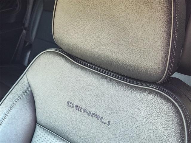 Photo of 2023 White Frost Tri-Coat GMC Yukon