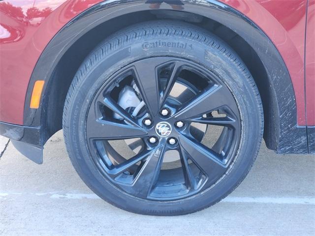 Photo of 2023 Cinnabar Metallic Buick Envision