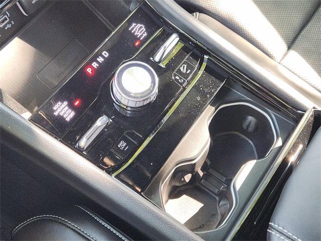 Photo of 2021 Bright White Clearcoat Jeep Grand Cherokee L