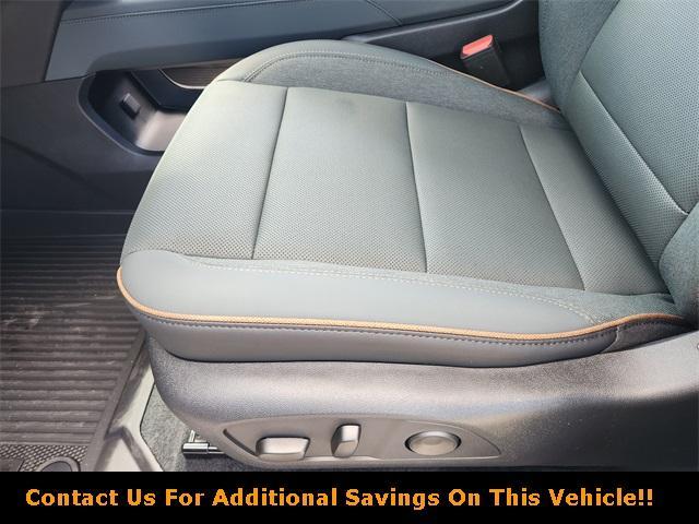 Photo of 2025 Summit White GMC Acadia
