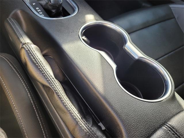 Photo of 2023 Oxford White Ford Mustang