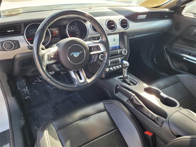Photo of 2023 Oxford White Ford Mustang