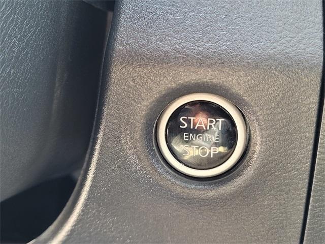 Photo of 2023 Red Alert Nissan Frontier