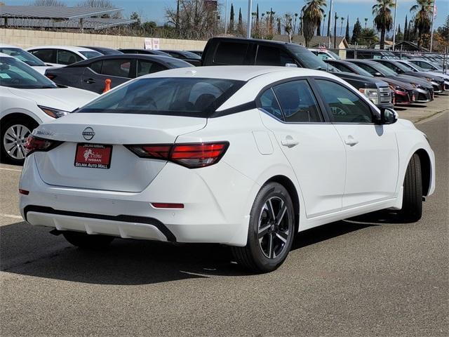 Photo of 2025 Cloud White Nissan Sentra