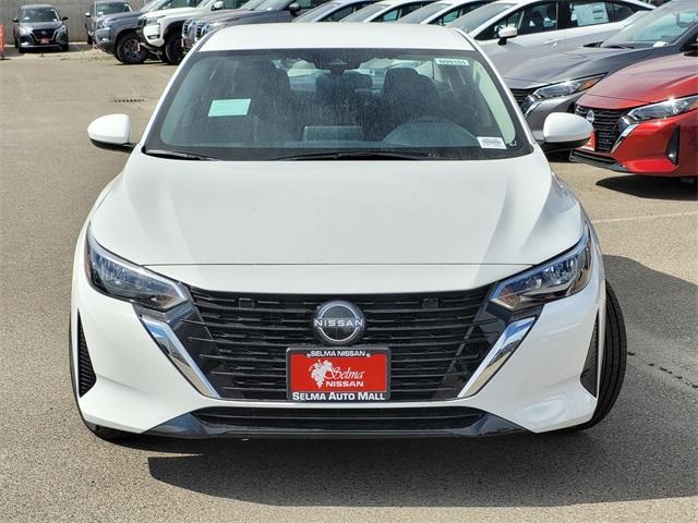 Photo of 2025 Cloud White Nissan Sentra