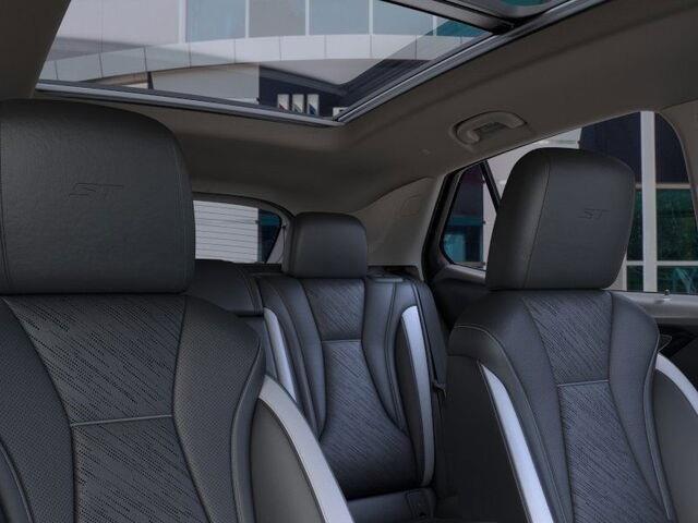 Photo of 2025 Brilliant Red Buick Envision