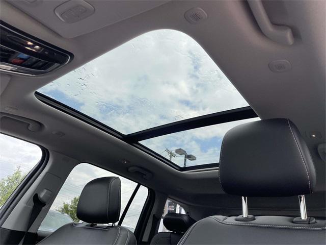 Photo of 2022 Baltic Gray Metallic Clearcoat Jeep Grand Cherokee